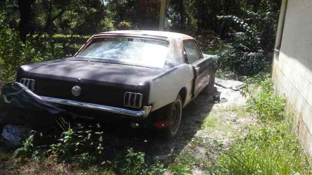 1965 Ford Mustang 2d coupe