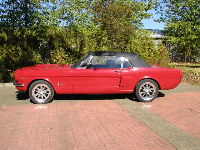 1965 Ford Mustang 2 Door Convertible