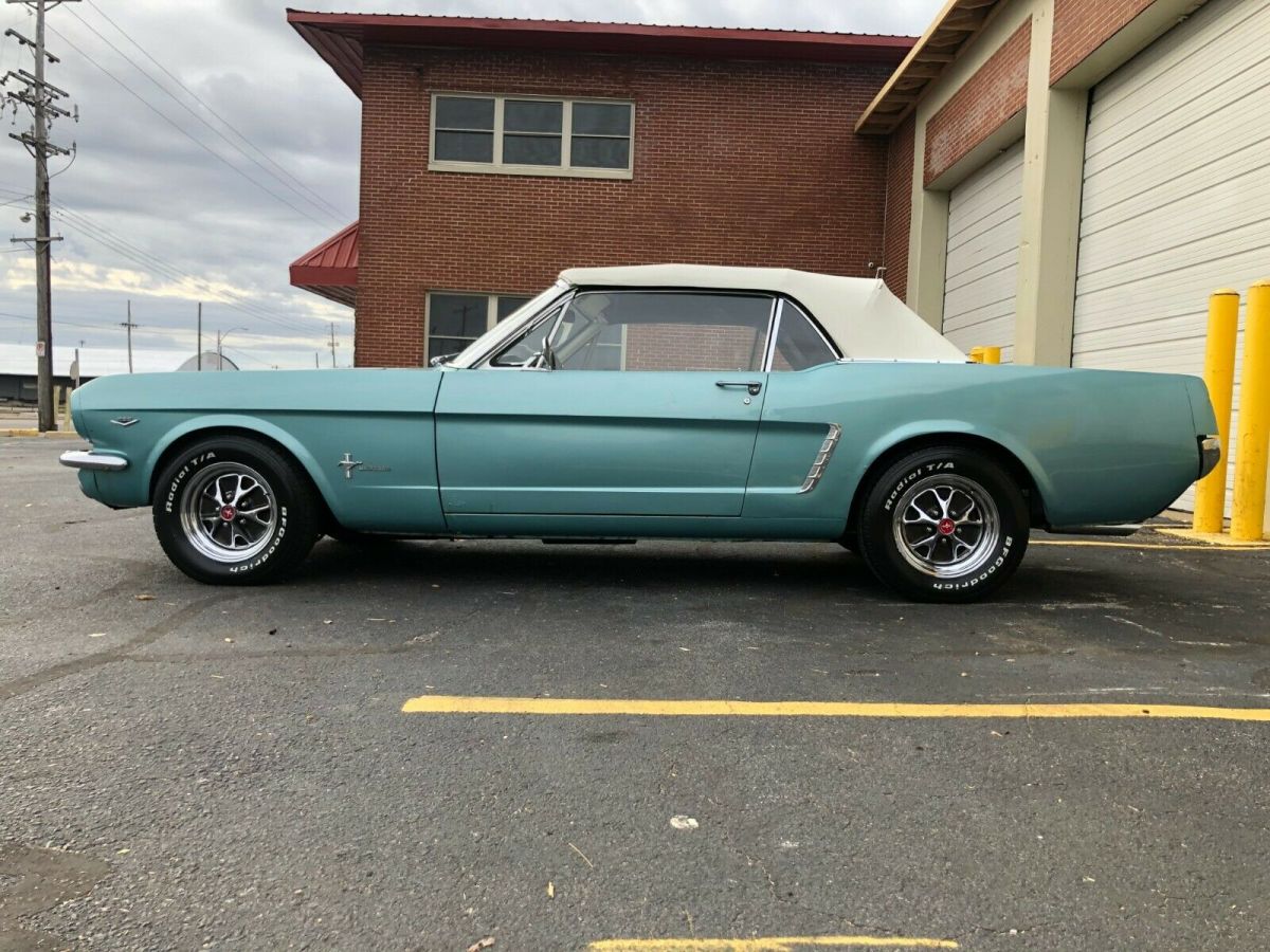 1965 Ford Mustang