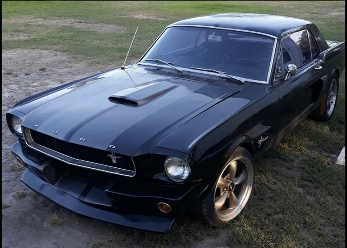 1965 Ford Mustang Black