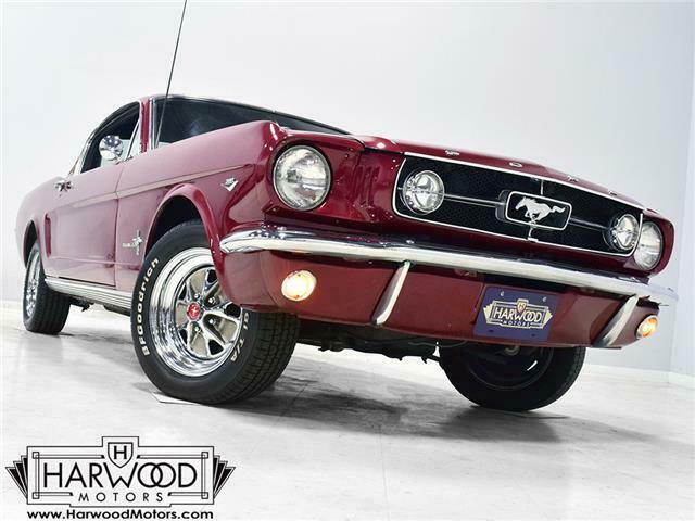 1965 Ford Mustang --