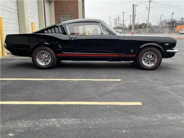 1965 Ford Gt 2 door