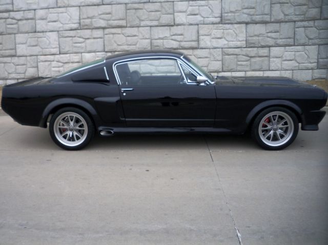 1965 Ford Mustang Eleanor body kit