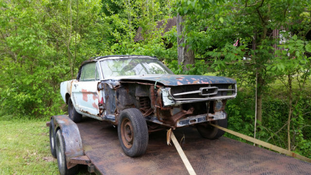 1965 Ford Mustang Rust Bucket Project