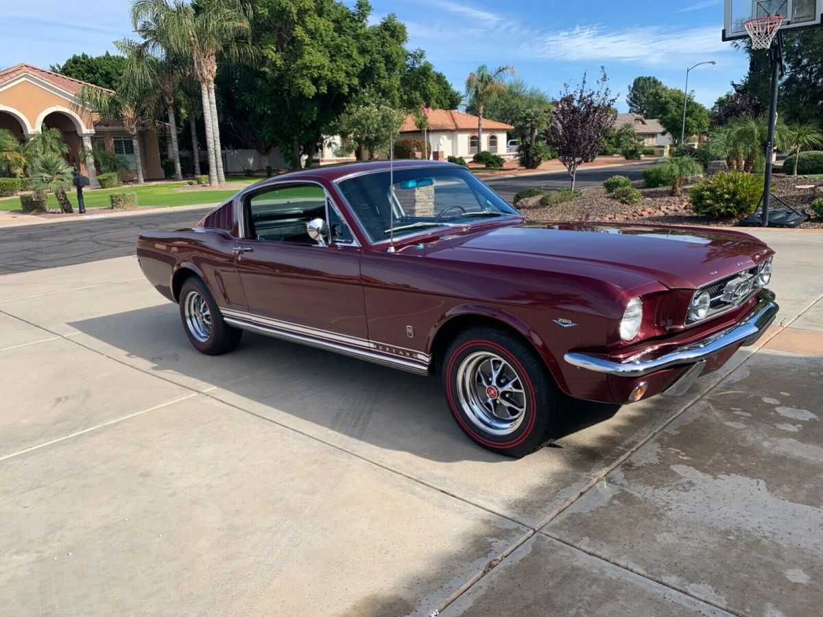 1965 Ford Mustang GT