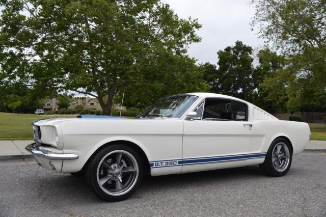 1964 Ford Mustang 5 Speed 4 Wheel Disc Brakes Runs Great