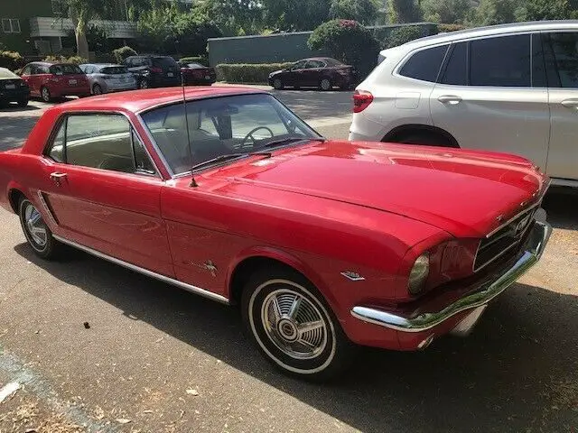 1965 Ford Mustang v8 coupe