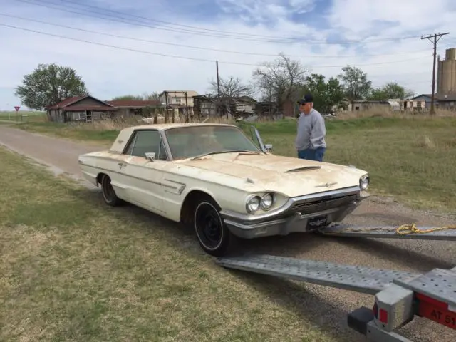 1965 Ford Thunderbird