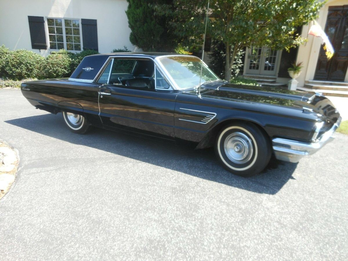 1965 Ford Thunderbird coupe