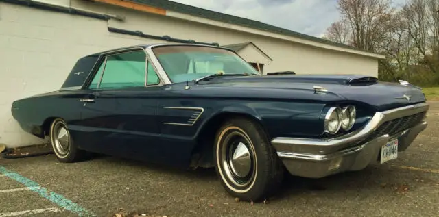 1965 Ford Thunderbird 390