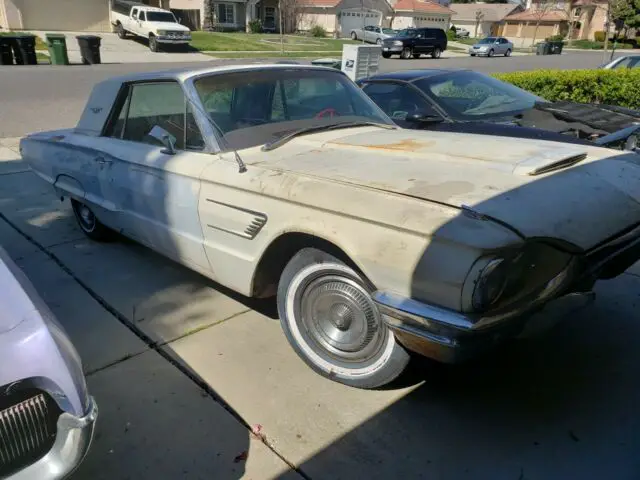 1965 Ford Thunderbird