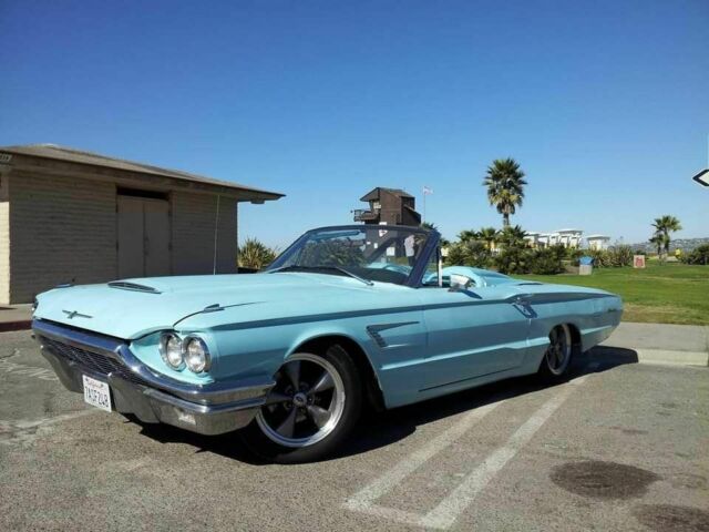 1965 Ford Thunderbird Convertible