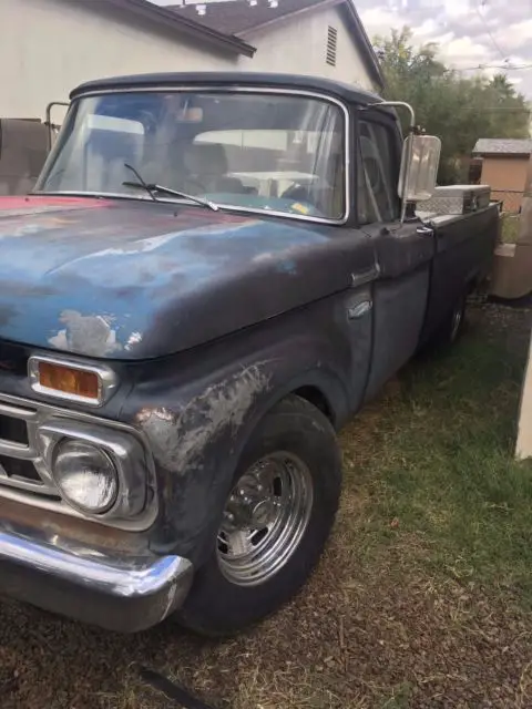 1965 Ford F-100