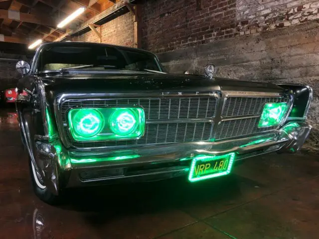 1965 Chrysler Imperial Le Baron