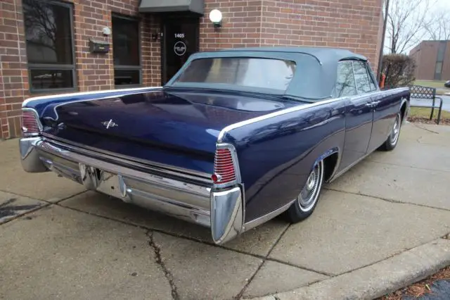 Lincoln Continental 1966 Convertible