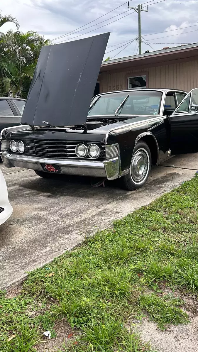 1965 Lincoln Continental