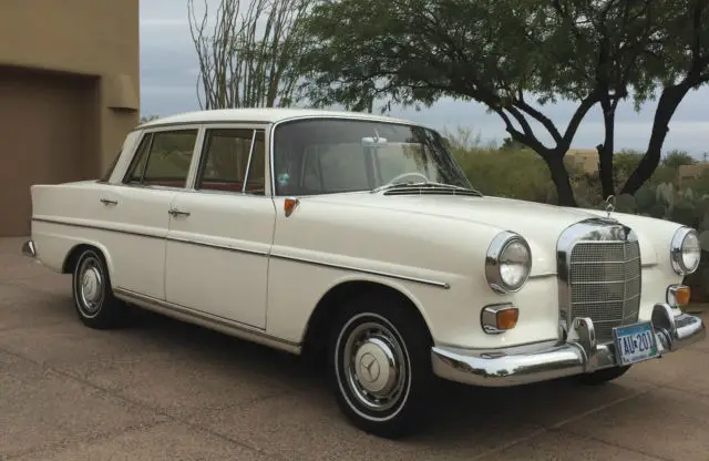 1965 Mercedes-Benz 190-Series