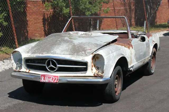 1965 Mercedes-Benz SL-Class