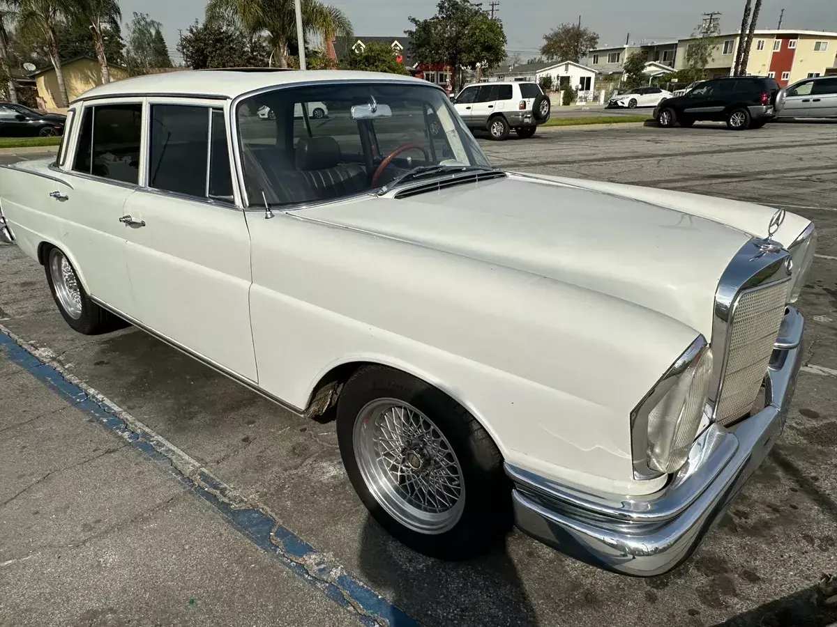 1965 Mercedes-Benz 220se