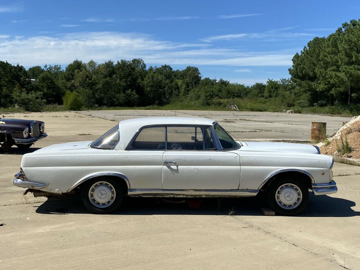 1965 Mercedes-Benz 220SE SE