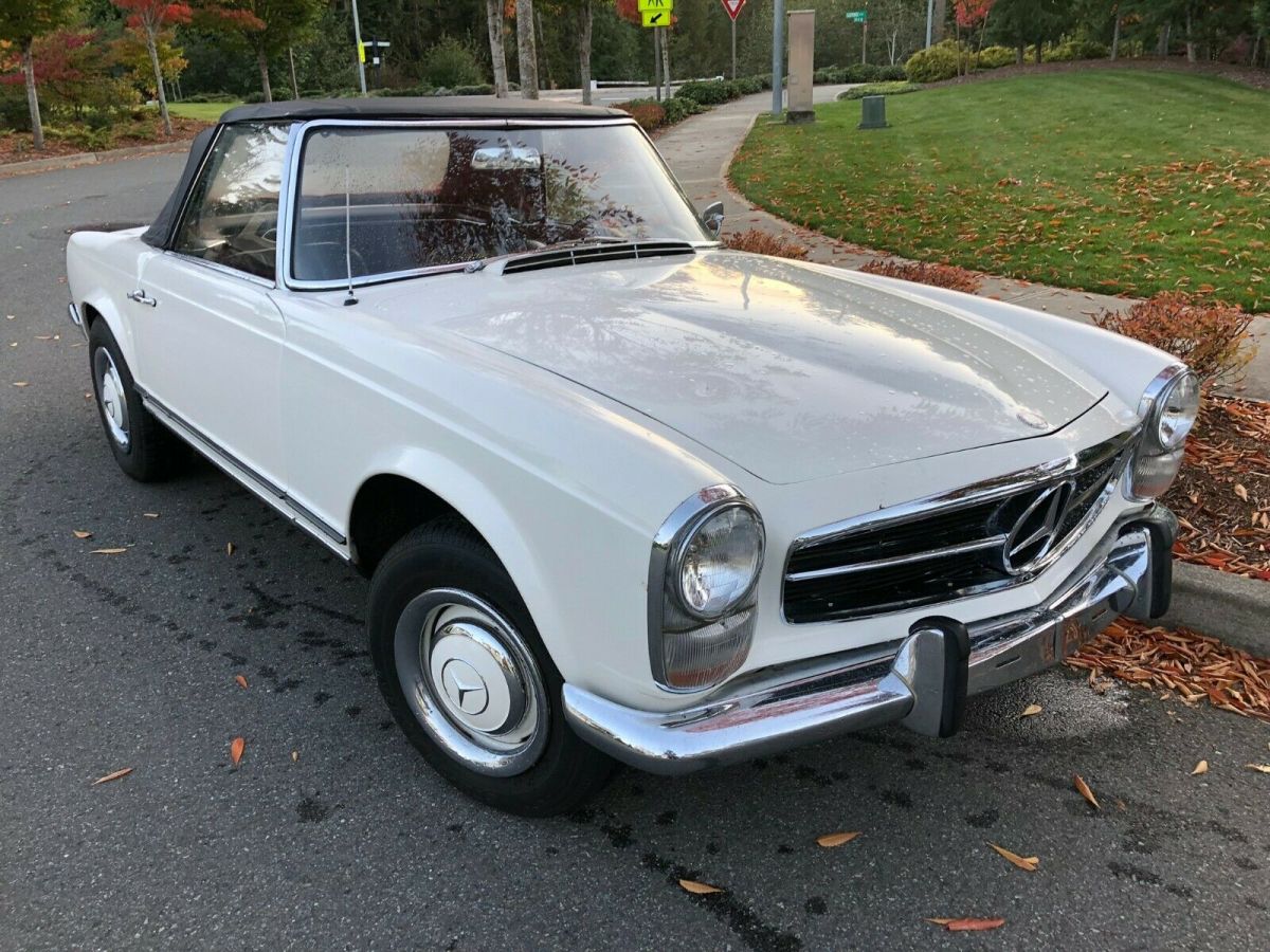 1965 Mercedes-Benz 200-Series SL