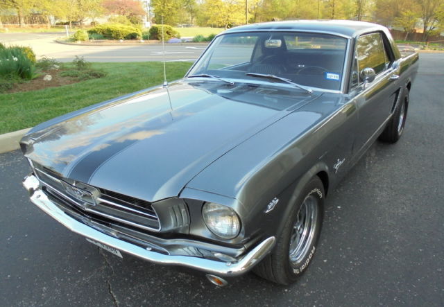 1965 Ford Mustang 4spd  A/C