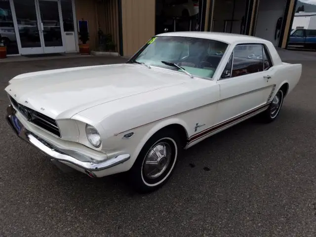 1965 Ford Mustang COUPE