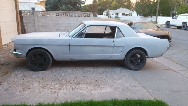 1965 Ford Mustang coupe