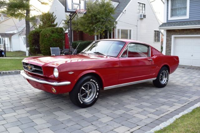 1965 Ford Mustang Fastback 2+2 A-code