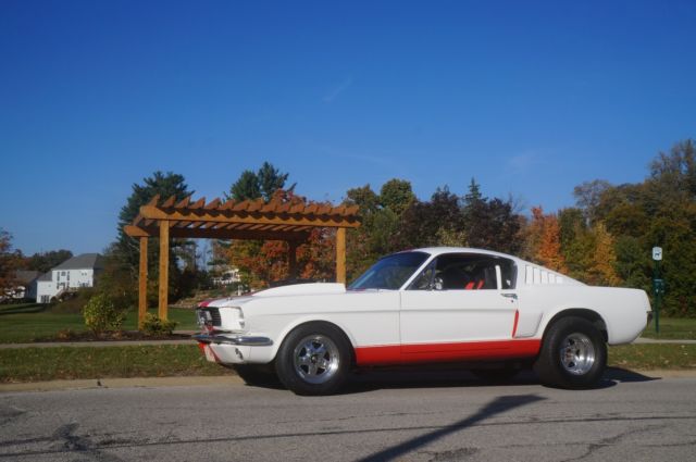 1965 Ford Mustang GT