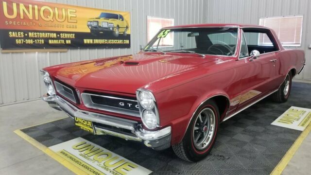 1965 Pontiac GTO 2dr Hardtop