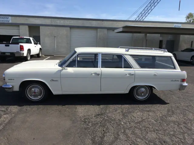 1965 AMC Cross Country 550