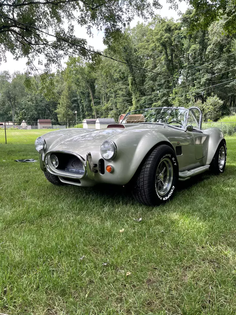 1965 Replica/Kit Makes Cobra Roadster