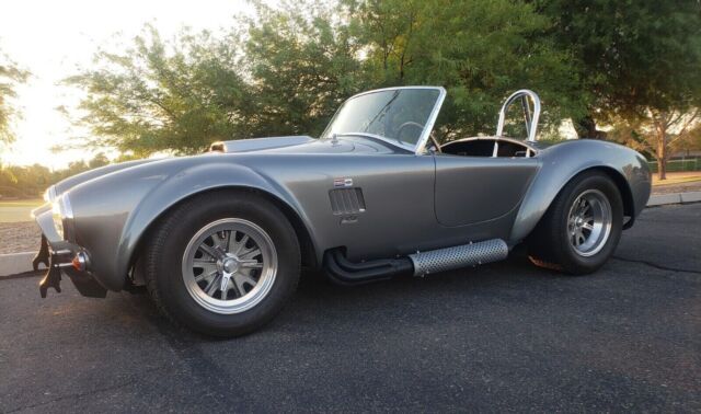 1965 Ford Shelby Cobra Replica