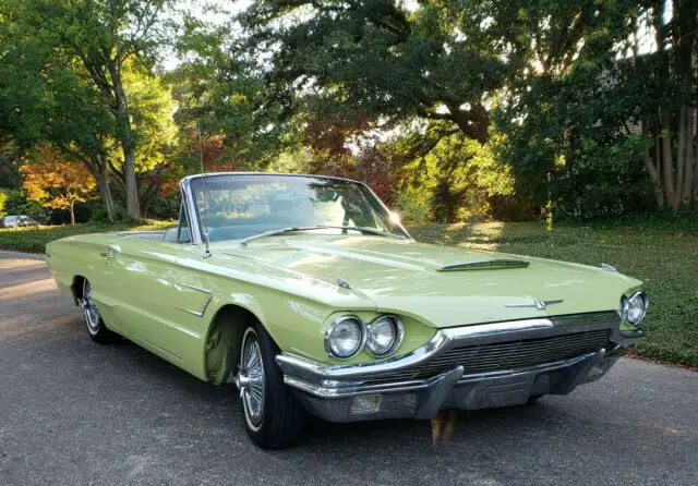 1965 Ford Thunderbird