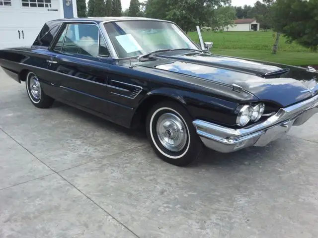 1965 Ford Thunderbird DELUXE