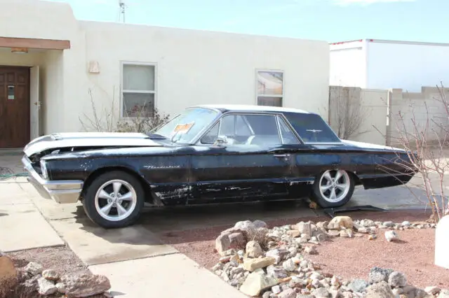 1965 Ford Thunderbird