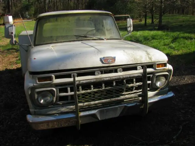 1965 Ford F-250