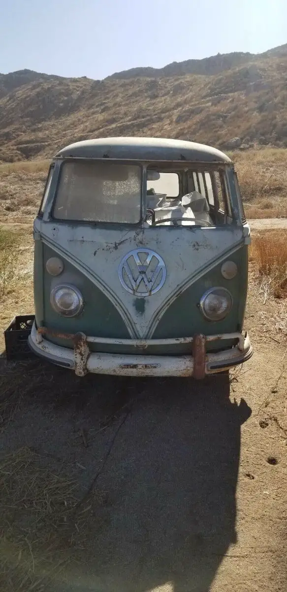 1965 Volkswagen 21 Window Microbus Deluxe Deluxe