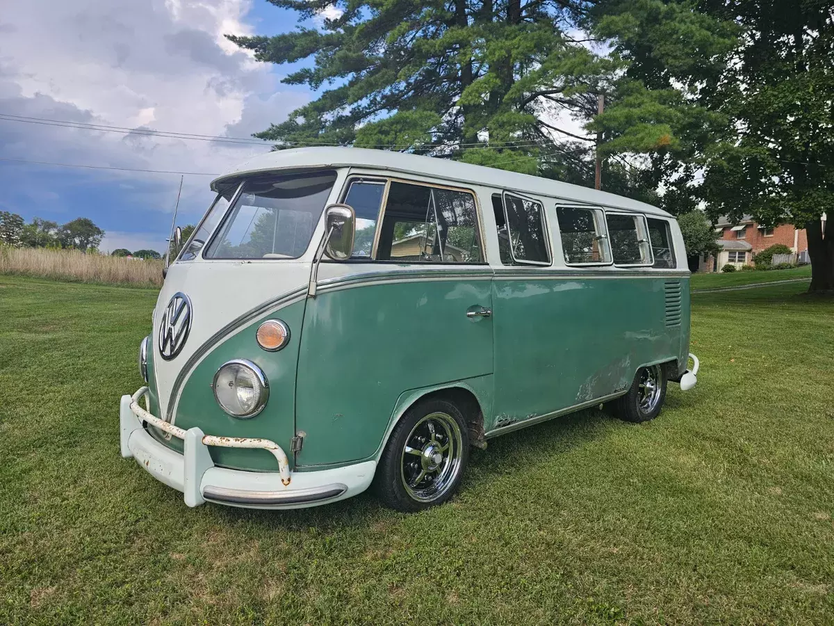 1965 Volkswagen Bus/Vanagon