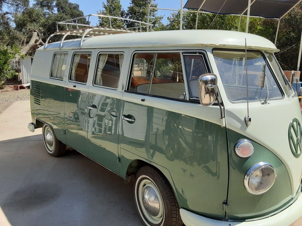 1965 Volkswagen Bus/Vanagon