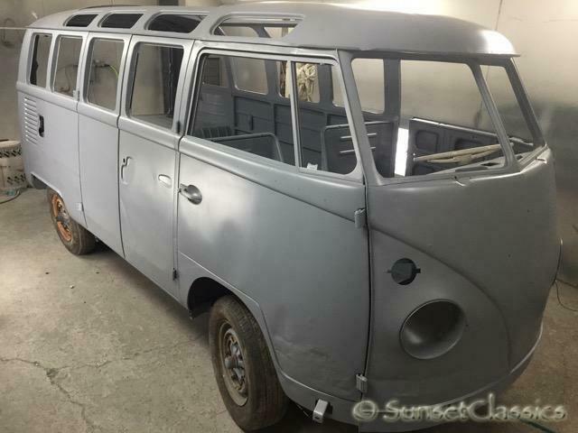 1966 Volkswagen Bus/Vanagon Deluxe 21 Window Samba