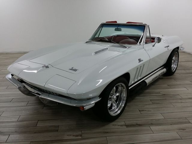 1966 Chevrolet Corvette 2d Convertible Sting Ray