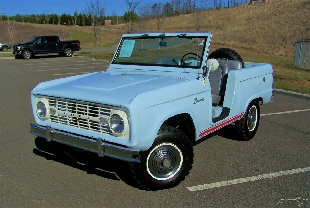 1966 Ford Bronco 4x4 170 6cyl 3-Speed