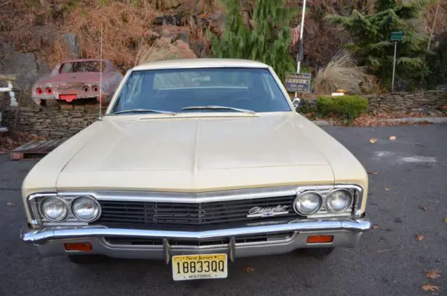 1966 Chevrolet Biscayne