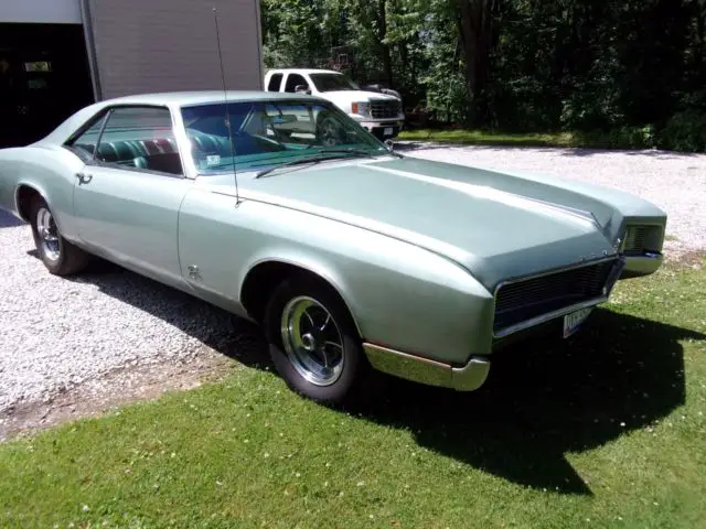 1966 Buick Riviera