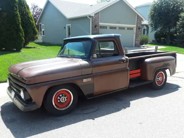 1966 Chevrolet C/K Pickup 2500 C20