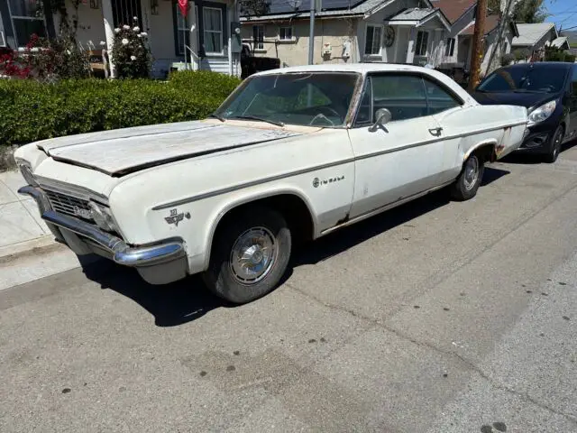 1966 Chevrolet Impala chrome