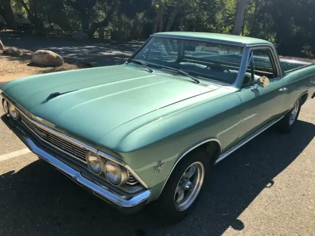 1966 Chevrolet El Camino beige