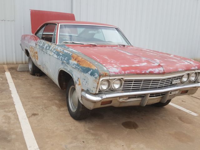 1966 Chevrolet Impala 2 door sport coupe